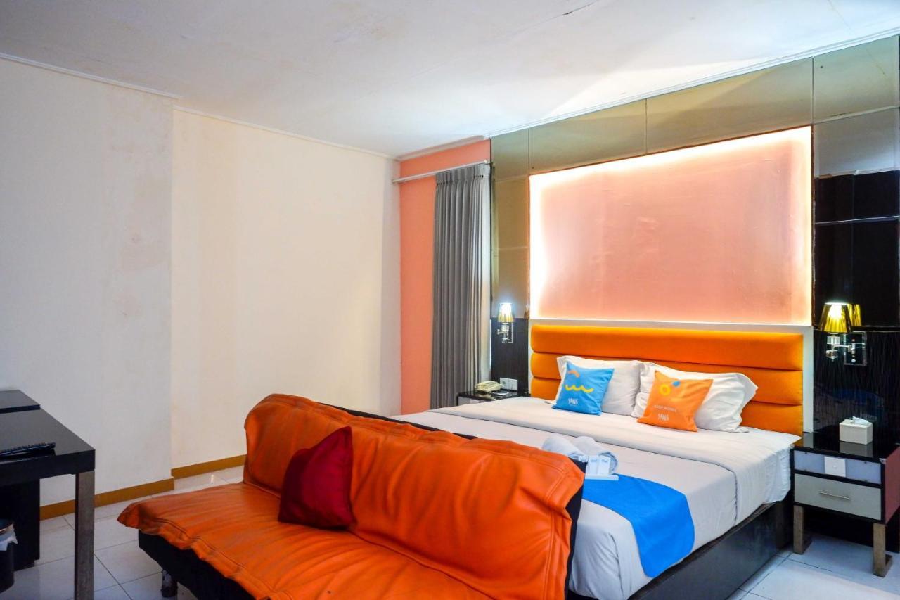 Sans Hotel International Surabaya Gubeng Exteriér fotografie