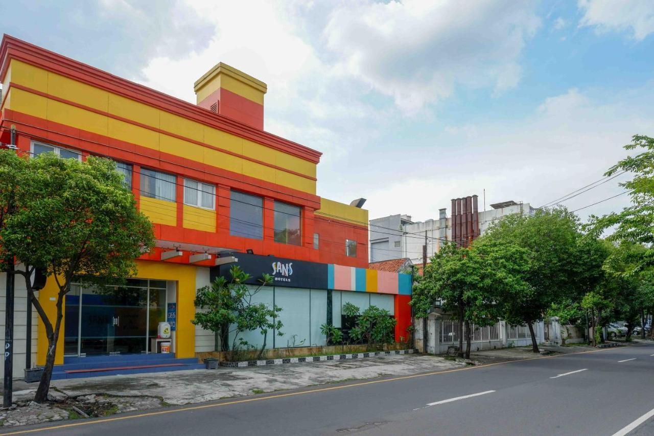 Sans Hotel International Surabaya Gubeng Exteriér fotografie
